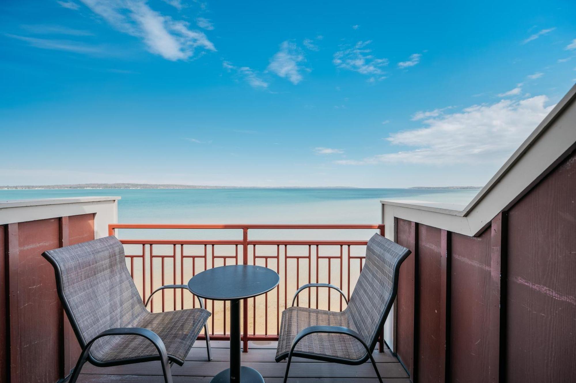 Tamarack Lodge Traverse City Rom bilde